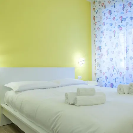 Rainbhome Colourful Vendégház Róma