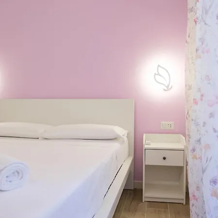 Rainbhome Colourful Vendégház Róma