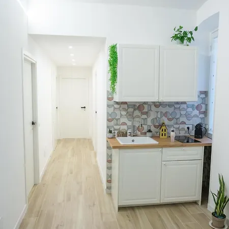 Rainbhome Colourful Vendégház