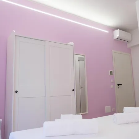 Rainbhome Colourful 4* Roma